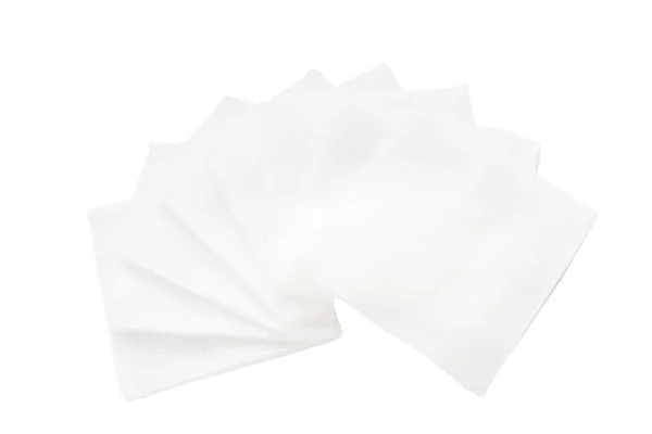 风扇罩中孤立的白色背景上的一堆堆垫纱布 — 图库照片