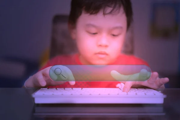 Teknologi dan autisme Stock Photos, Royalty Free Teknologi dan autisme ...