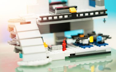 Çocuk için plastik figür oyuncak