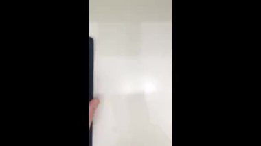 Tayland baht banknotları sayılıyor