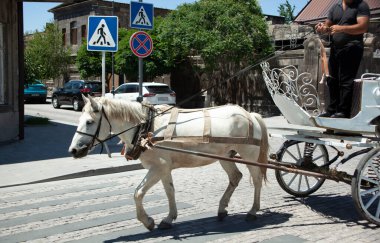Gyumri, Ermenistan 'da eski bir araba turistik eğlence merkezi.