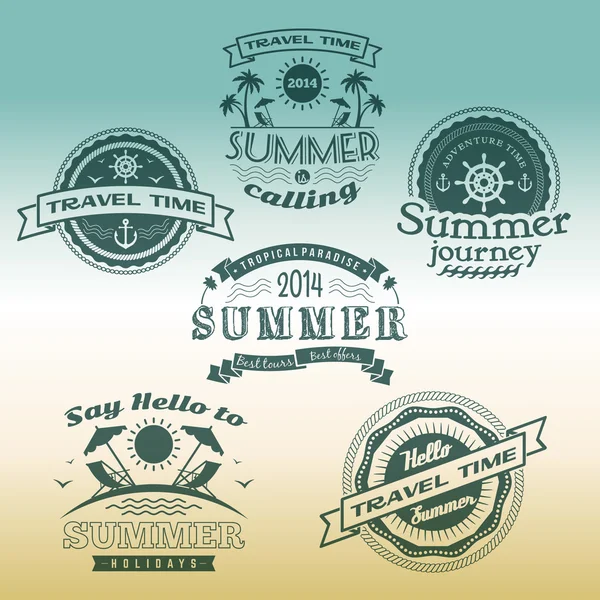 Elementos de diseño retro vacaciones de verano vector conjunto. Adornos y etiquetas vintage — Vector de stock