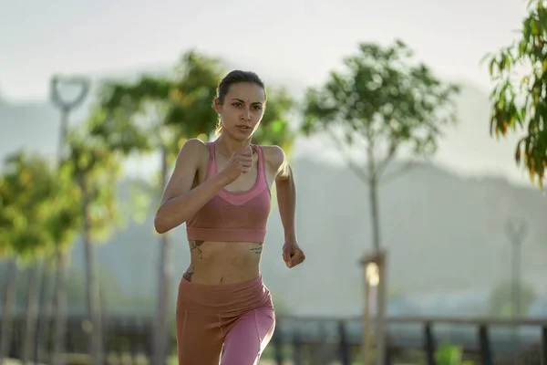 Fit Athletic Woman Runner Fast Motion Run Marathon Training Outdoors – stockfoto