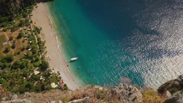 Aerial Top View Turquoise Blue Water Butterfly Valley Large Tourist — Stockvideo