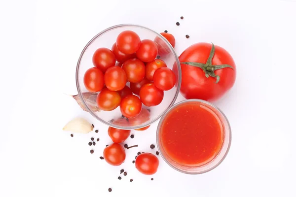 Zumo de tomate y tomate —  Fotos de Stock