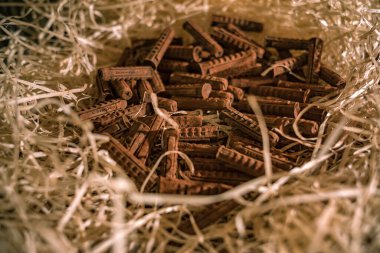 Çikolatadan yapılmış araç figürleri Lviv, Ukrayna 'dan satın almak için çok popüler..