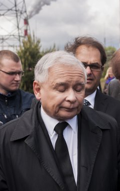 Jaroslaw kaczynski eski Polonya Başbakanı