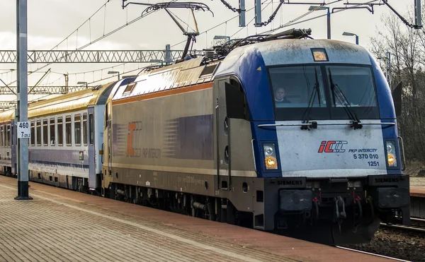 Ekspres tren Varşova-berlin 