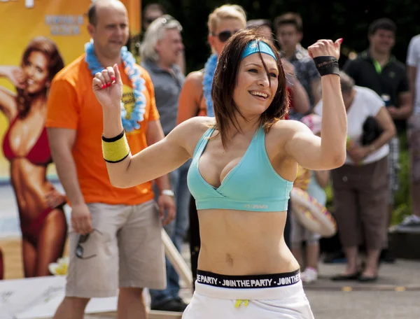 Young and sexy student dance zumba class — Stock Photo, Image