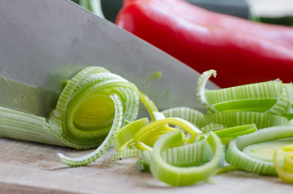 ナイフでカット野菜 — ストック写真