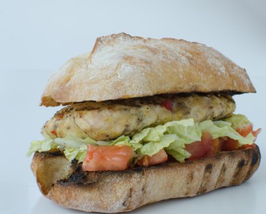 izole İtalyan tavuk burger