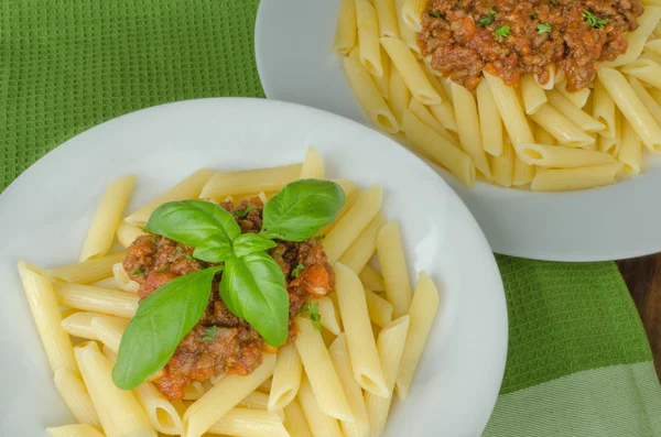 Penne mit Bolognese-Sauce — Stockfoto