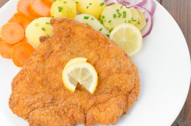 Alman şnitzel