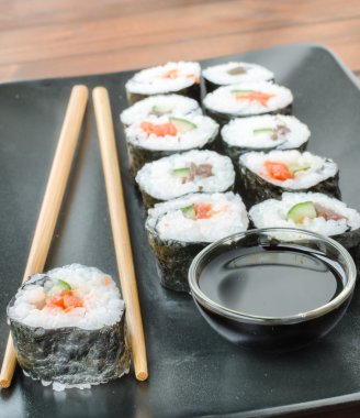 Maki maki sushi