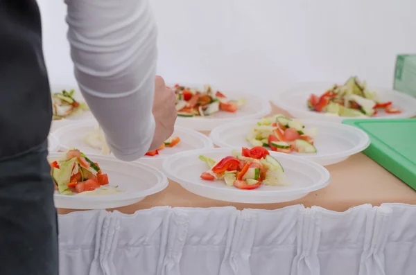 Chef preparing vegetable — Stock Photo, Image