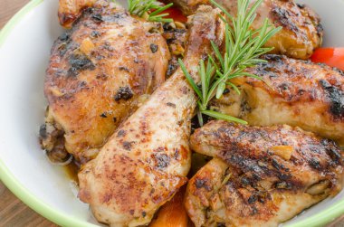 fırında tavuk kekik ile