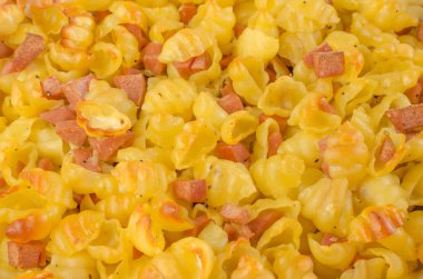 paked makarna ile jambon, yumurta