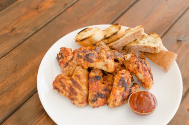 ızgara tavuk kanadı