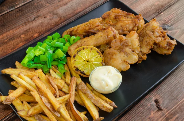 Fish and chips with homemade mayonnaise — Stock Photo, Image