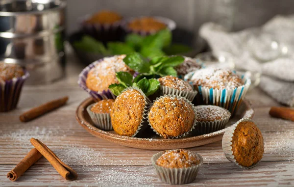 Deliziosi Muffin Alla Cannella Fotografia Cibo Fatto Casa Rustico — Foto Stock