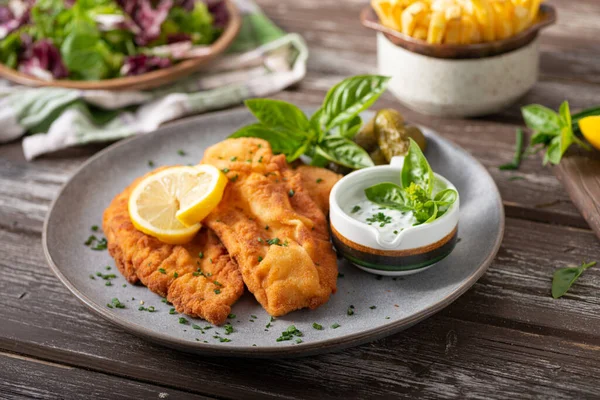 Delicious Simple Schnitzel French Fries Garlic Sauce — Stock Photo, Image