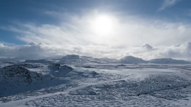 Χιόνι λευκό τοπίο της Ισλανδίας — Αρχείο Βίντεο