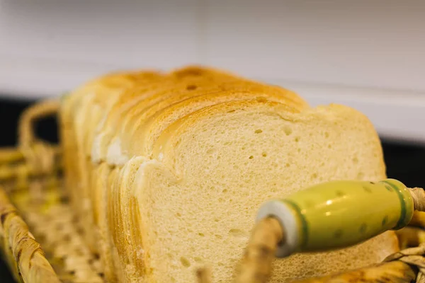 Quadratische Brotscheiben für Toaster — Stockfoto