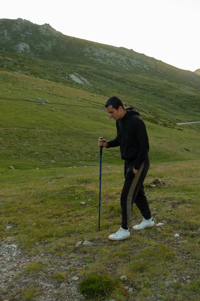 Young Man Walking Trekking Pole Hiking Mountains Concept Exercise Health — 图库照片