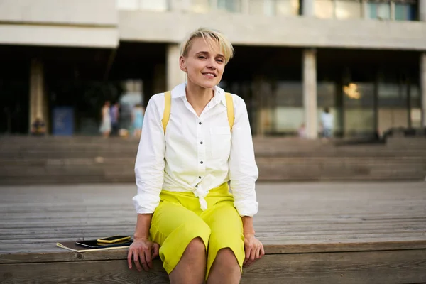 Portrait Pretty Female Student Dressed Trendy Clothes Looking Camera University — Stock Photo, Image