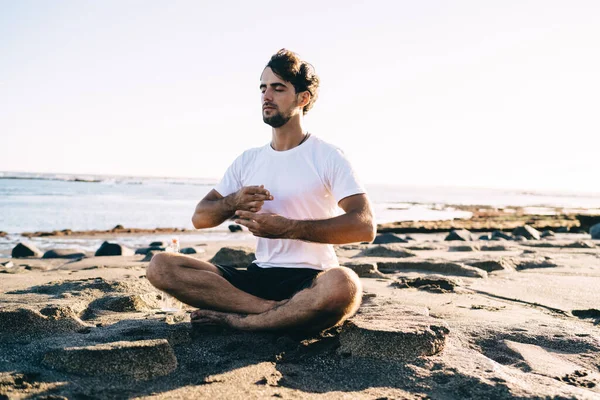 Full Body Confident Bearded Man Casual Wear Relaxing Sandy Beach — Stock Photo, Image