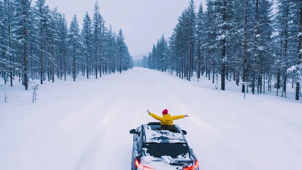 Lapland Finland 2020 Bird Eye View Vrouwelijke Toerist Luik Van — Stockfoto