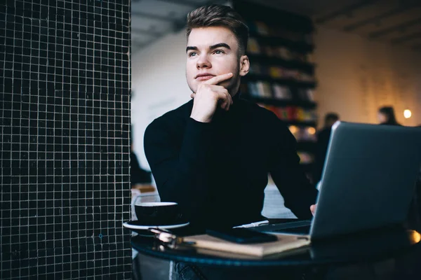 Young Focused Man Casual Outfit Thinking Research Project Strategy Looking — Foto Stock