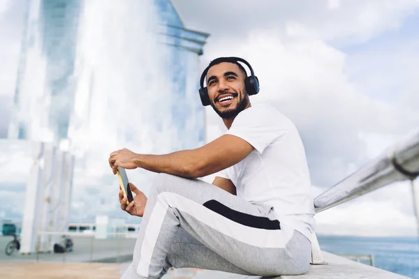 Happy Bearded Male Meloman Active Wear Enjoying Break Training Listening — Stock Photo, Image