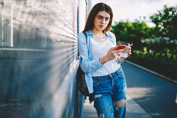 Half Length Portrait Attractive Female Blogger Mobile Technology Takeaway Caffeine — стокове фото
