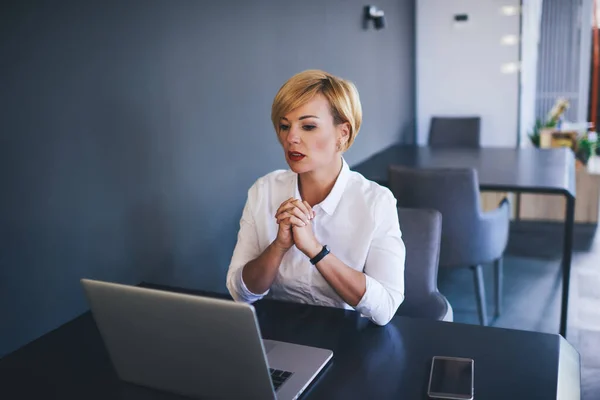 Middle Aged Female Office Worker Formal Outfit Folded Hands Sitting — 스톡 사진