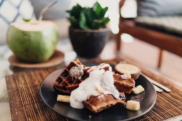 Tasty Homemade Chocolate Waffles Sweet Topping Placed Black Plate Table — Stock Photo, Image