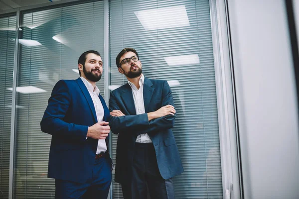 Serious Bearded Men Formal Clothes Thoughtfully Looking Away Standing Office — Foto Stock
