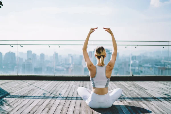 Back View Female Activewear Sitting Lotus Pose While Having Free — Stockfoto