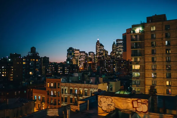 Vue Des Gratte Ciel New Yorkais Lumineux Manhattan Contre Ciel — Photo