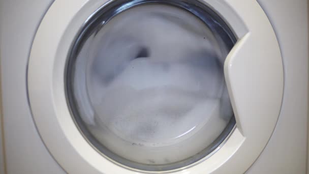 White Washer Cleaning Colorful Clothing Washing Powder — Vídeos de Stock