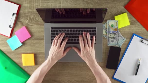 Man Earn Money Developing Websites Using Laptop Work Home — Stok video