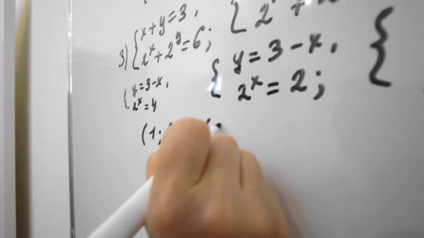 Adult Blonde Woman Maths Lecturer Explaining Material Whiteboard Students Distance — Vídeo de Stock