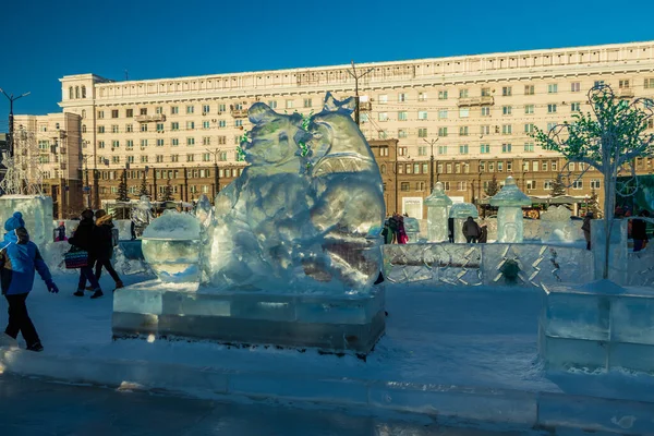 Chelyabinsk Russia January 2021 Ice Sculpture Stands Square City Center — Stock Photo, Image