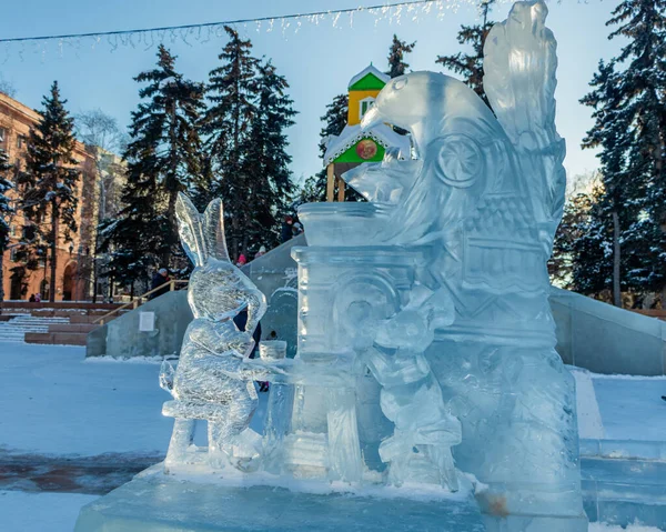 Chelyabinsk Russia January 2021 Ice Sculpture Stands Square City Center — Stock Photo, Image