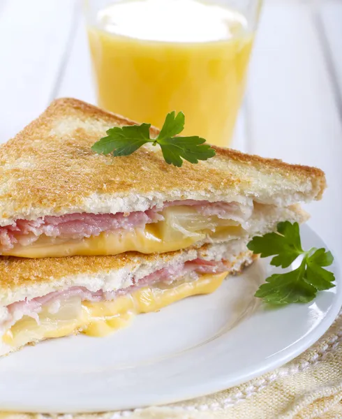 Grilled ham, pineapple and cheese sandwich — Stock Photo, Image