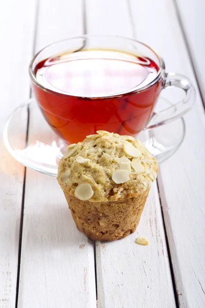 Almond and fig muffin — Stock Photo, Image