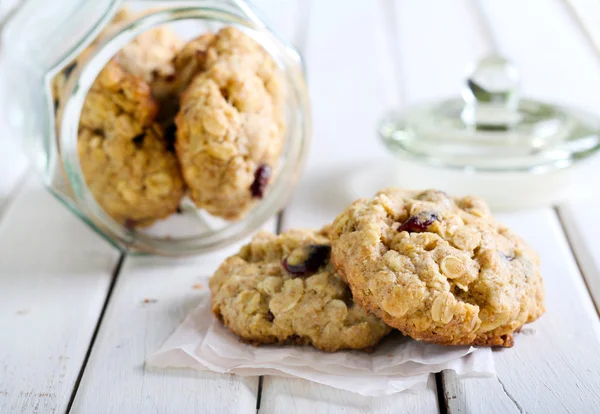 Kızılcık yulaf kepekli kurabiye 