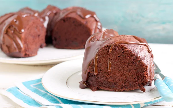 Chocolate bund cake — Stock Photo, Image