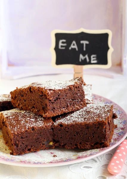 Chocolate brownies dusted with icing sugar — Stock Photo, Image