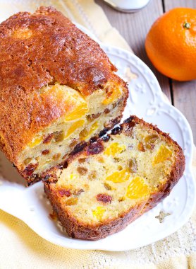 Kuru Meyve ve mandalina keki